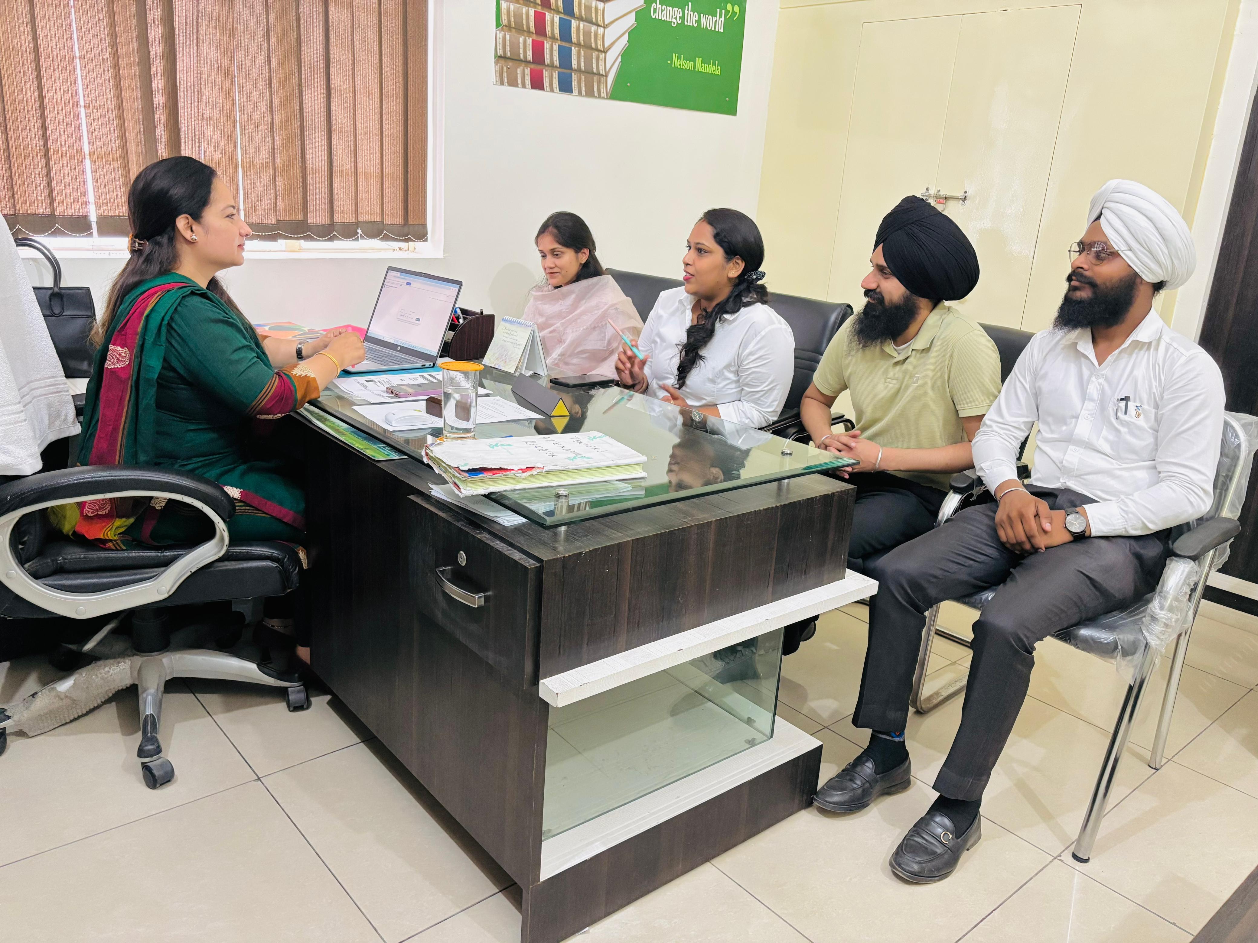 A descriptive alt text for the image